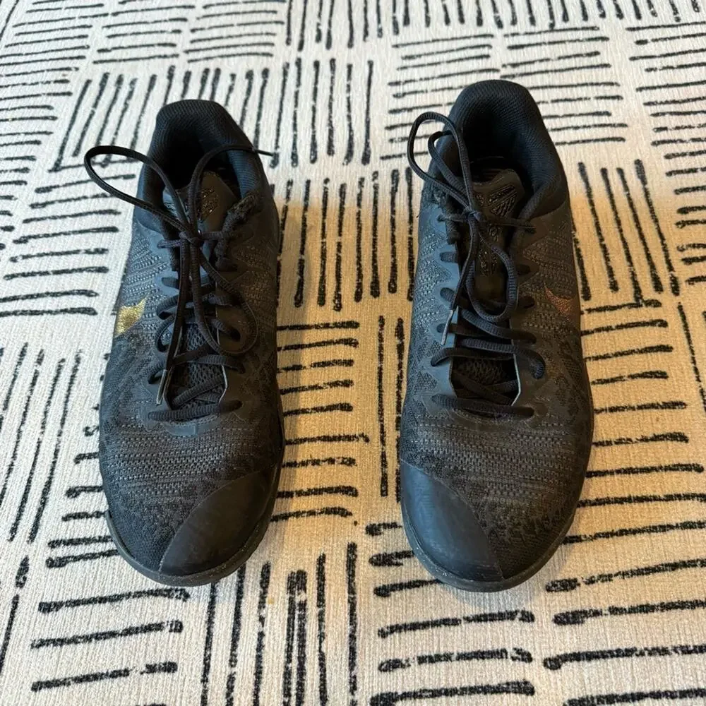 Nike Mamba Rage Black and Gold Basketball Shoes 11.5